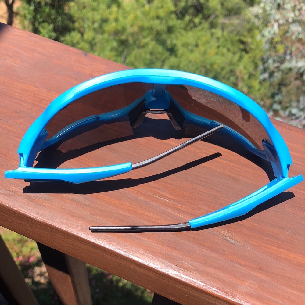 Blue Sports Sunglasses - Picture 7 of 8